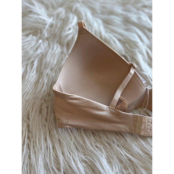 Skims Wireless Form T-shirt Bra Sand Size 36B - Picture 6 of 7